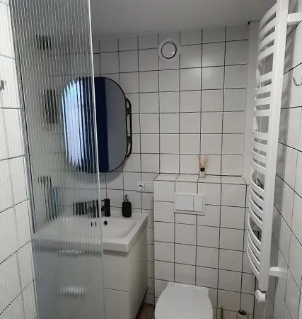 Apartment Ds *